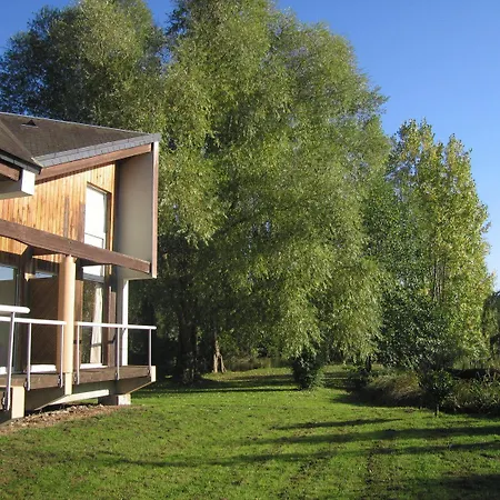 Hotel L'ile Du Saussay 3*