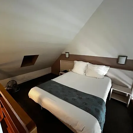 L'ile Du Saussay Hotel Itteville